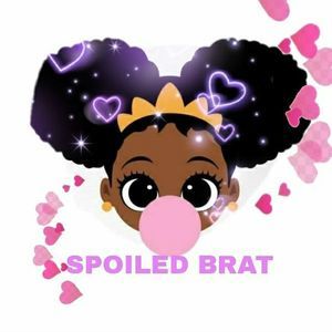 Meet your Posher, Amina